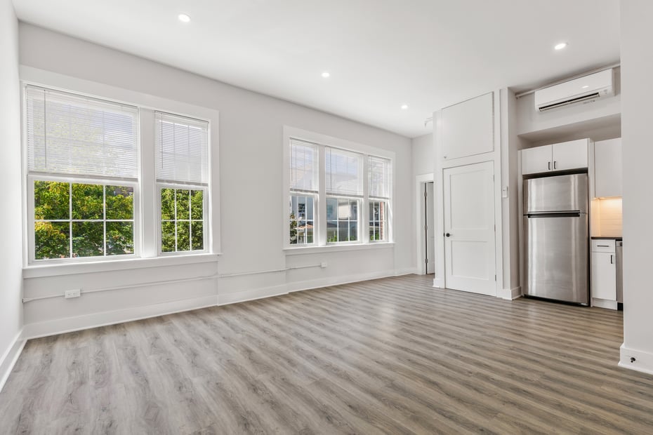 49 Beekman Avenue  #6 Photo 4