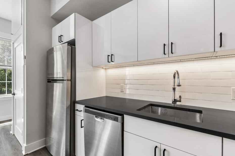 49 Beekman Avenue  #6 Photo 9