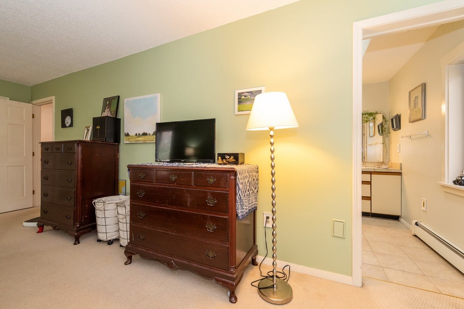 9 Hickory Hill Drive Photo 35