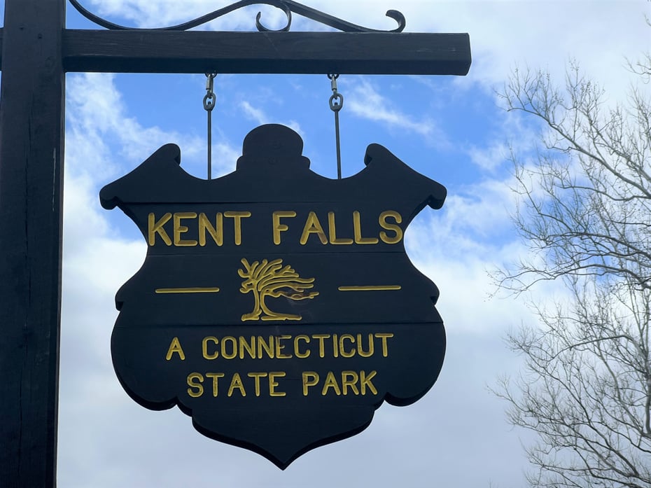 Spooner Hill Road Photo 13