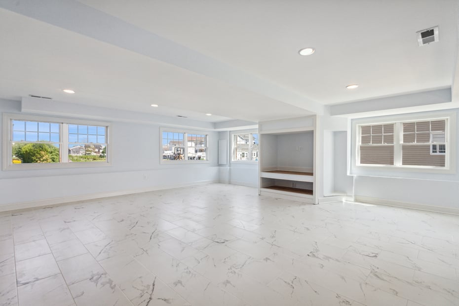 35 5th Avenue Photo 27