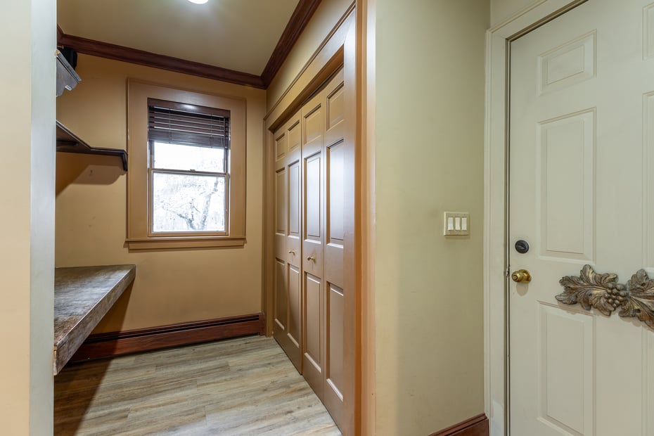 411 Beach Street Photo 27