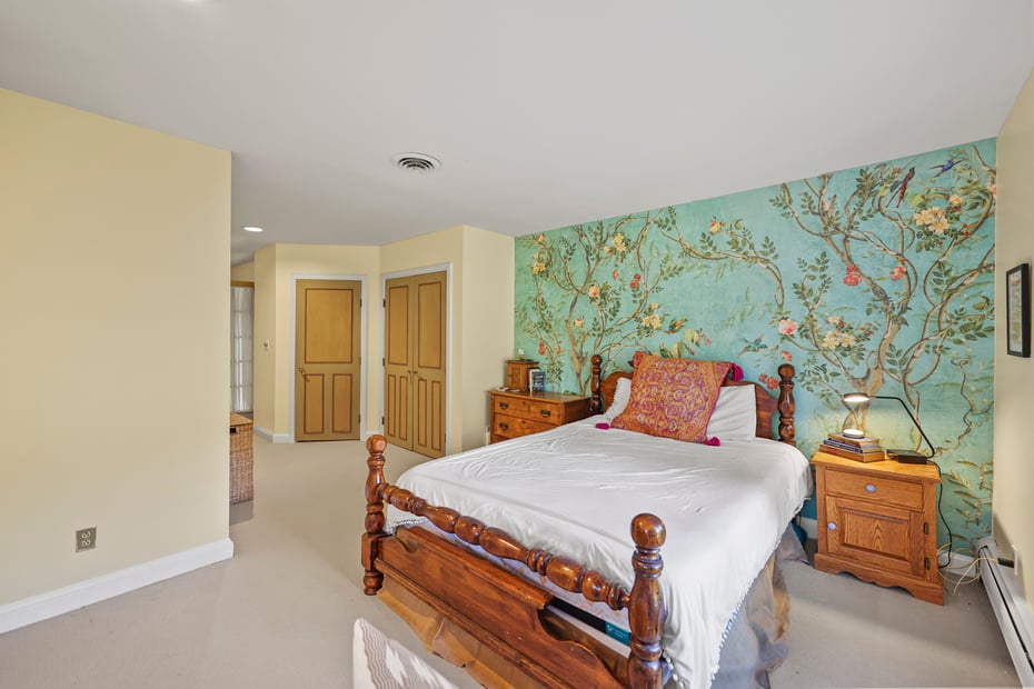 342/344 New Ashford (route 7) Rd Photo 15