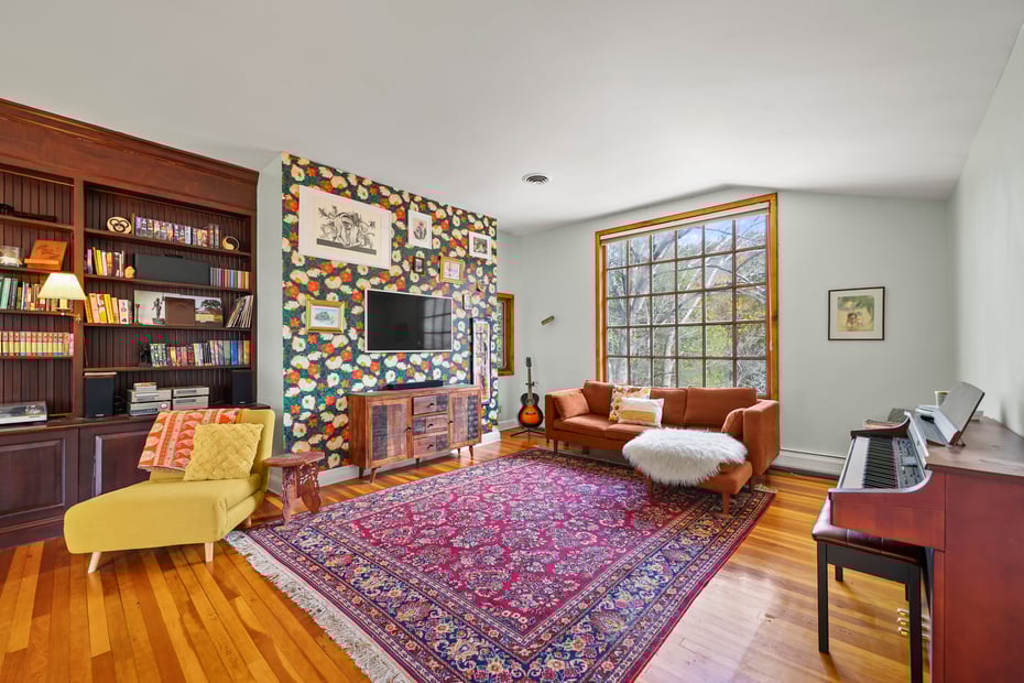 342/344 New Ashford (route 7) Rd Photo 27