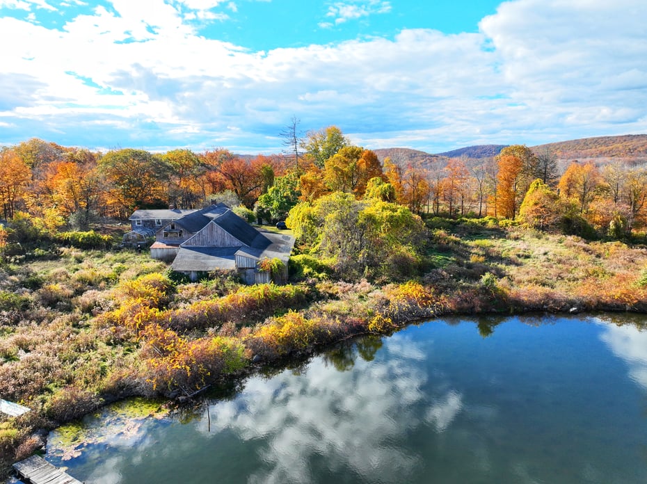 308 Skiff Mountain Road Photo 14