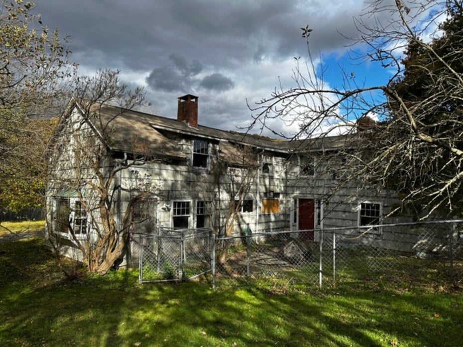 308 Skiff Mountain Road Photo 17