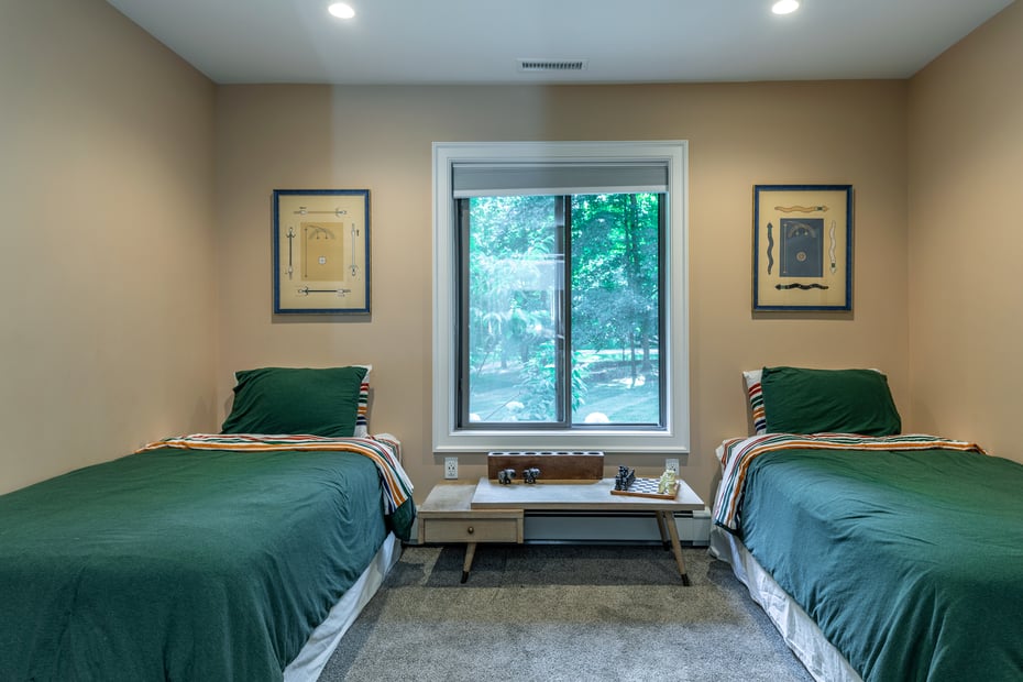 8 Cedar Point Drive Photo 16