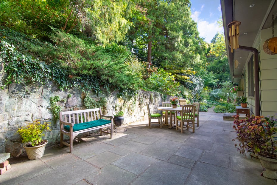 72 Magnolia Drive Photo 36