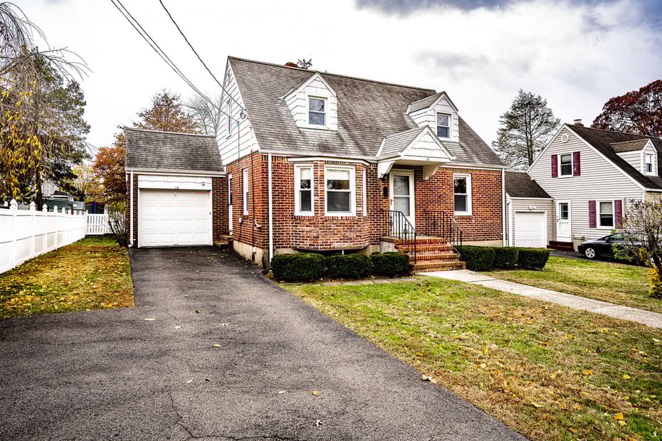 10 Maywood Avenue Photo 2