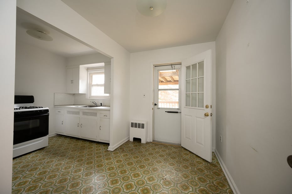 10 Maywood Avenue Photo 9