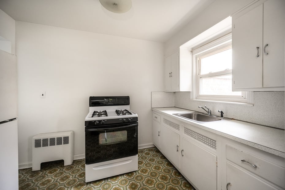 10 Maywood Avenue Photo 12