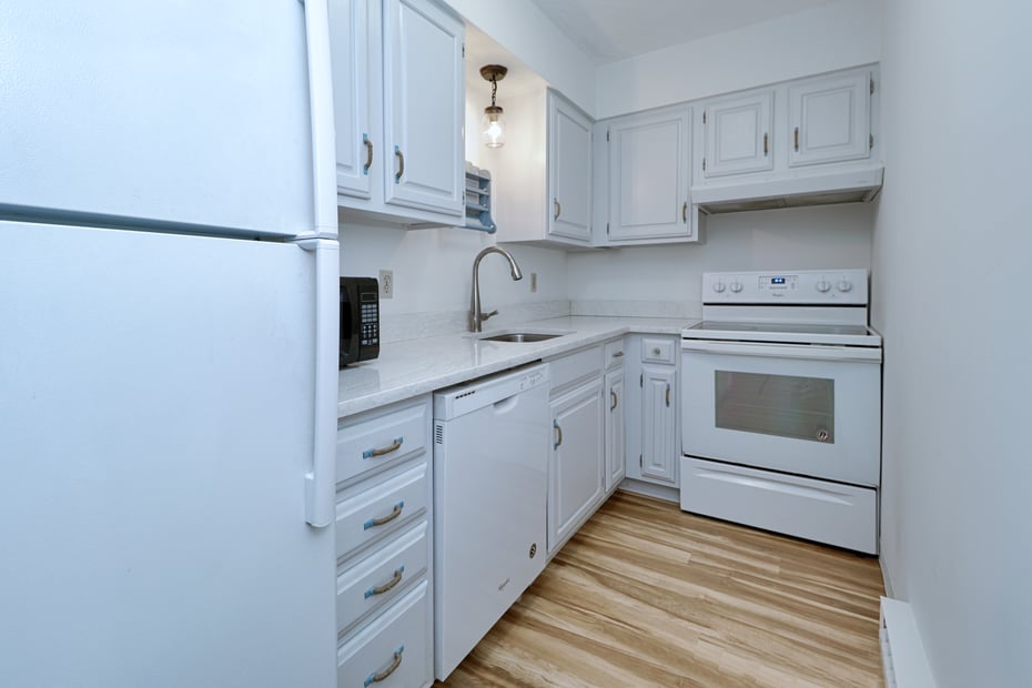 155 Short Beach Road  #311 Photo 3