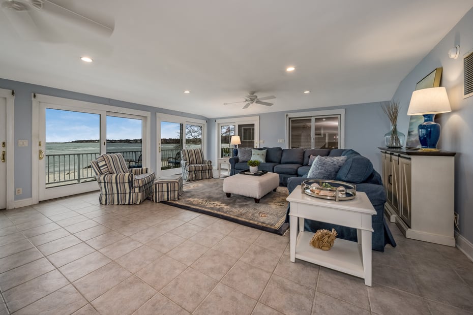 223 Giants Neck Road Photo 10