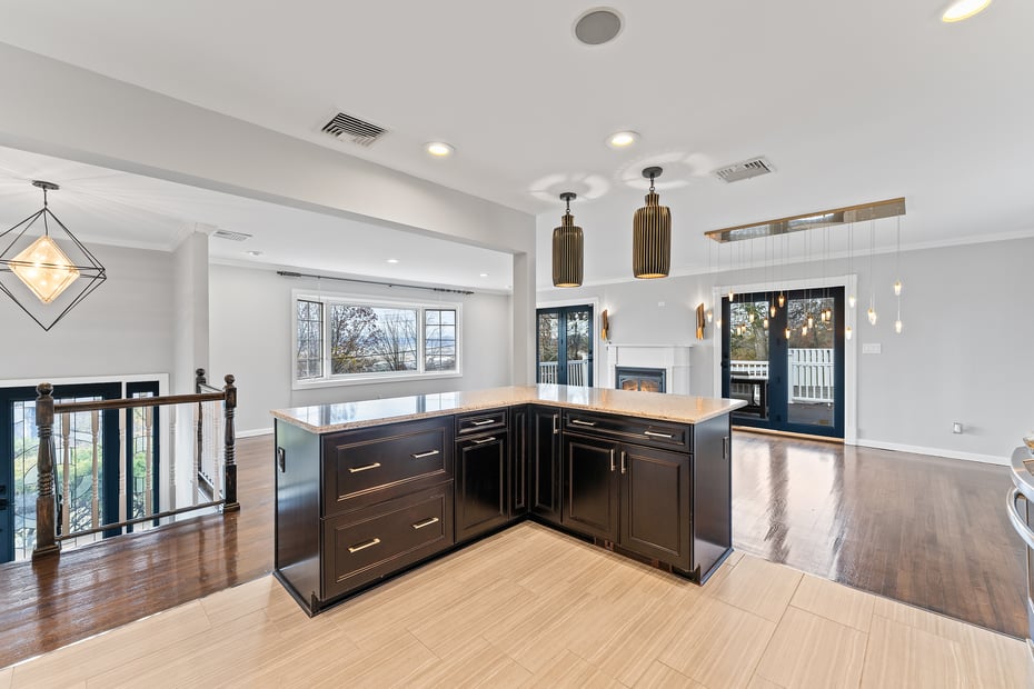 70 Cedar Lane Photo 14