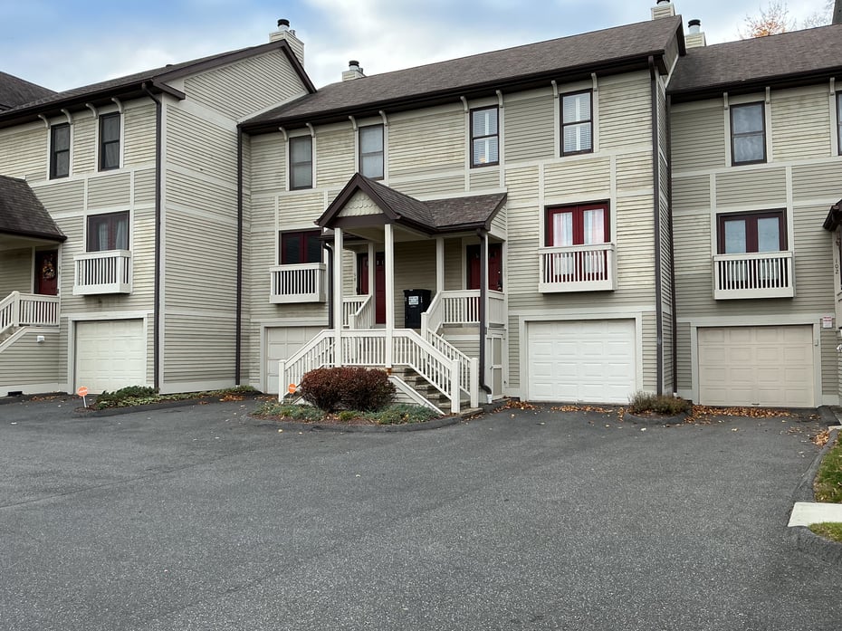 100 Front Street #100 Photo 1