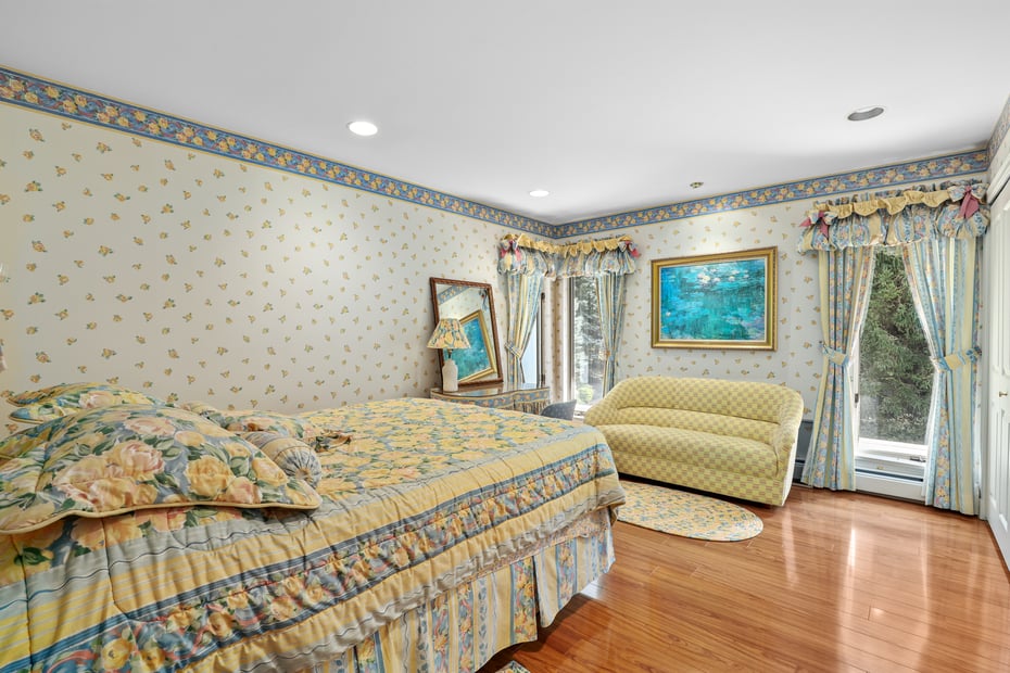 43 Matthiessen Park N Photo 14