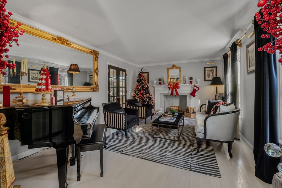 9 Essex Hills Drive Photo 15