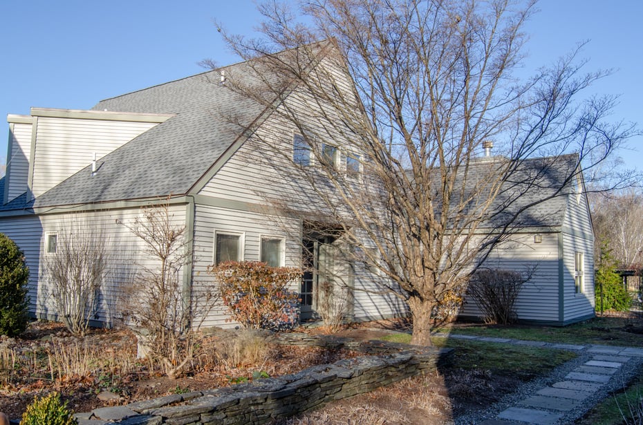 322 Arcadia Drive Photo 4