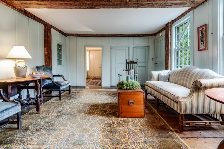 410 Washington Street Photo 9