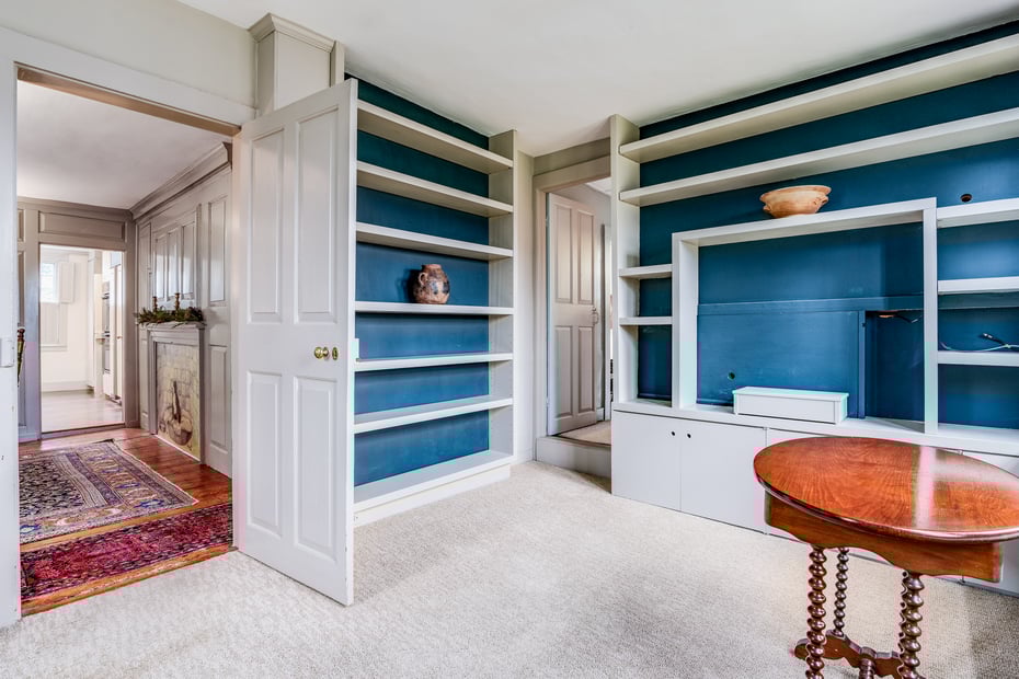 410 Washington Street Photo 13