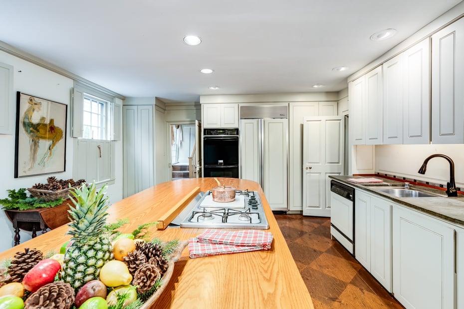 410 Washington Street Photo 24