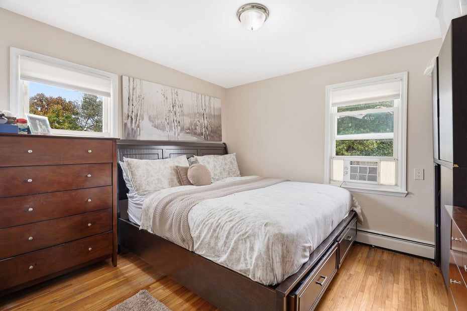 8 Elicar Terrace Photo 12