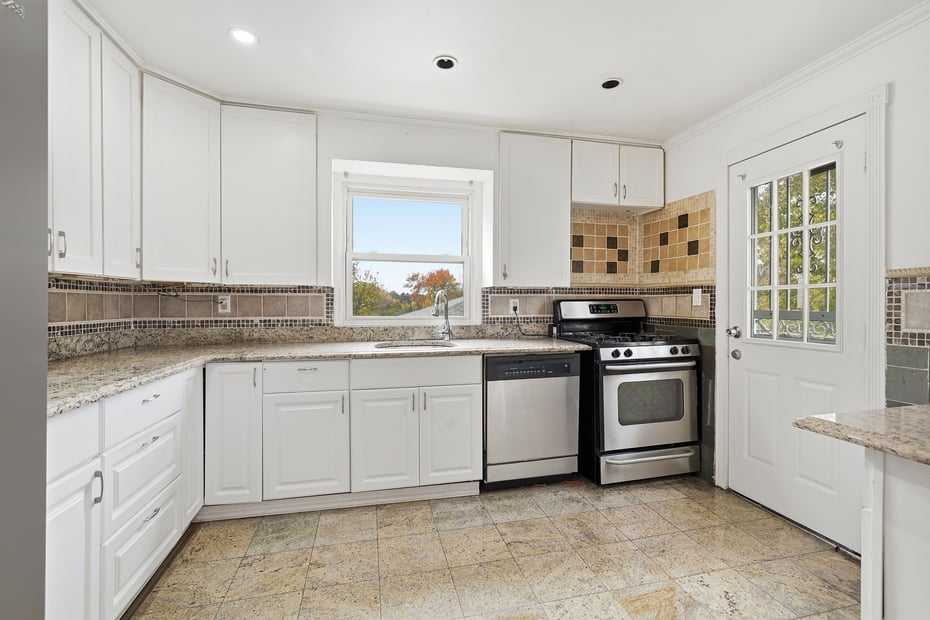 8 Elicar Terrace Photo 26