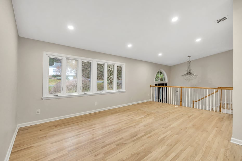 28 Hillside Drive Photo 10