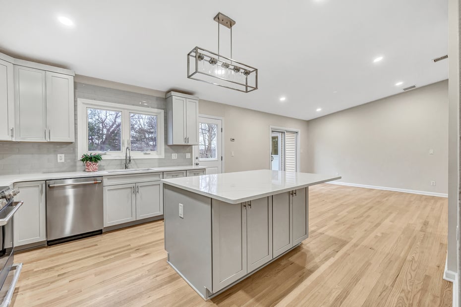 28 Hillside Drive Photo 11