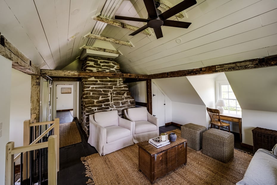 740 Little City Road Photo 14