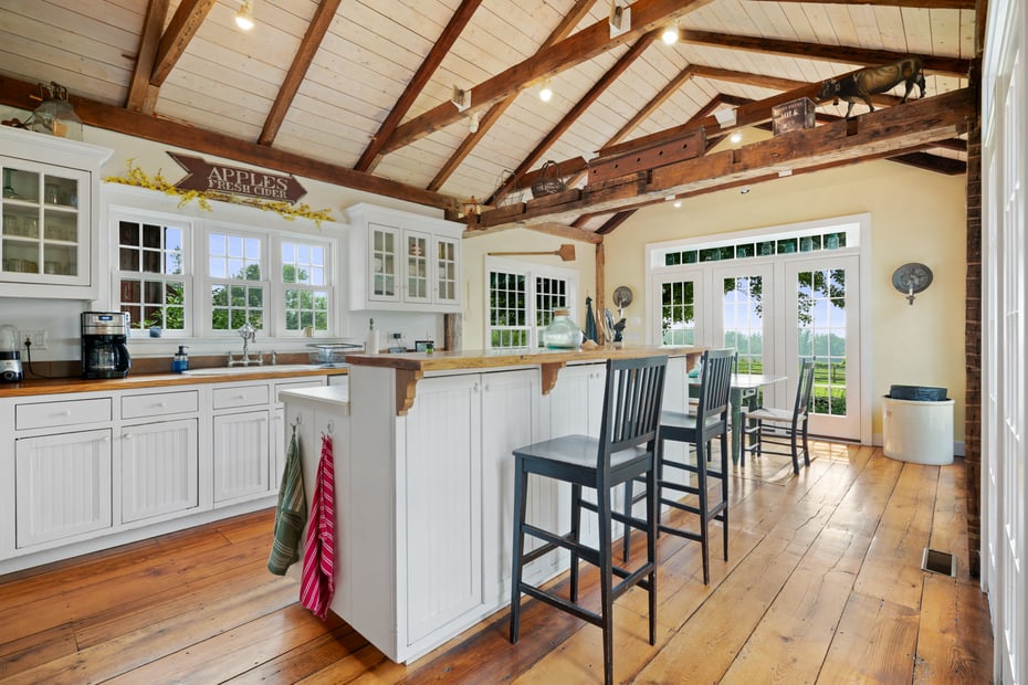 35 Northrop Street Photo 3