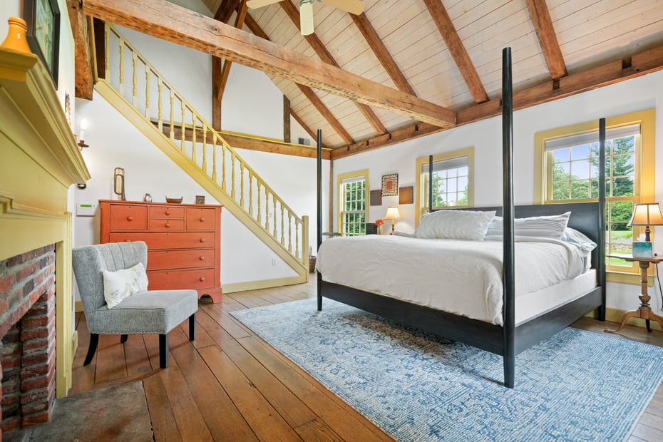 35 Northrop Street Photo 12