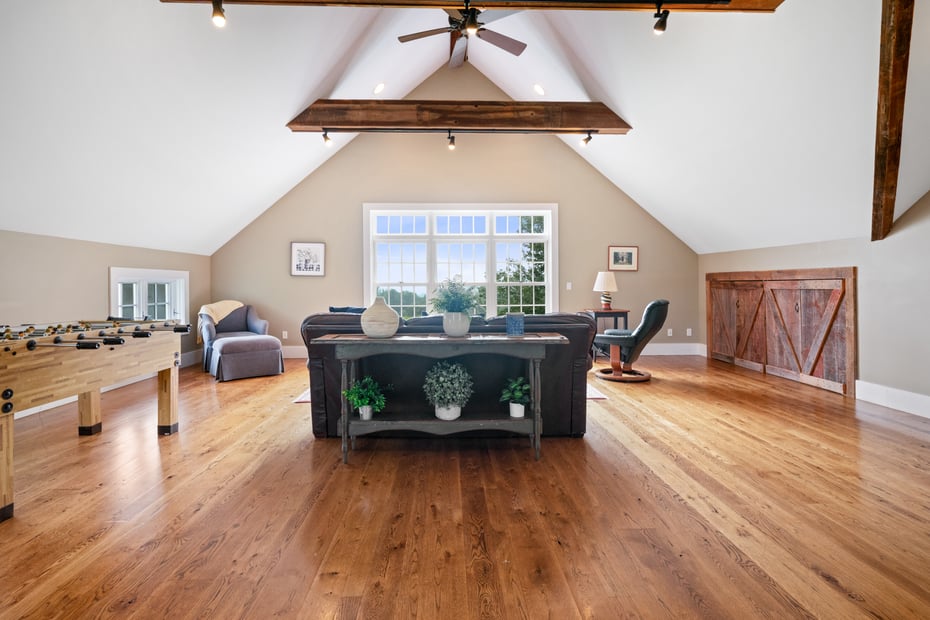 35 Northrop Street Photo 17