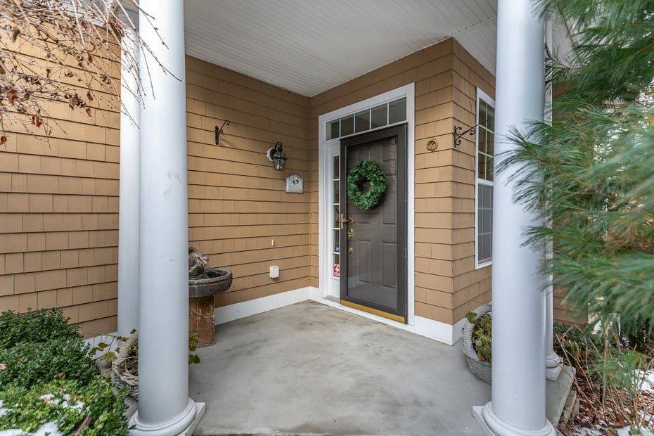 250 Hunter Drive #250 Photo 3