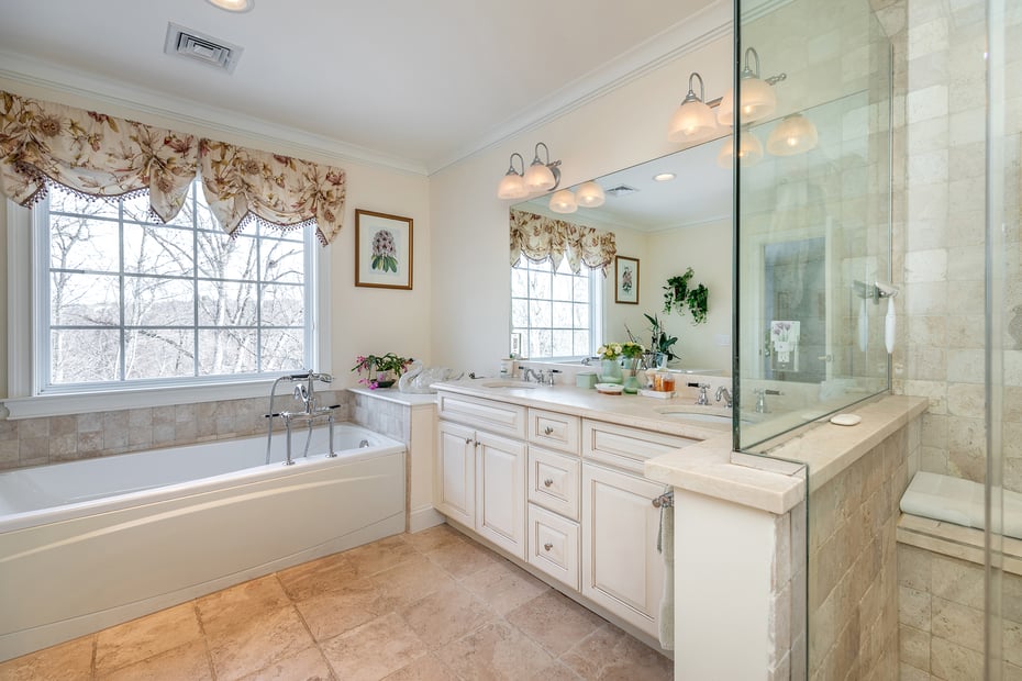 250 Hunter Drive #250 Photo 19