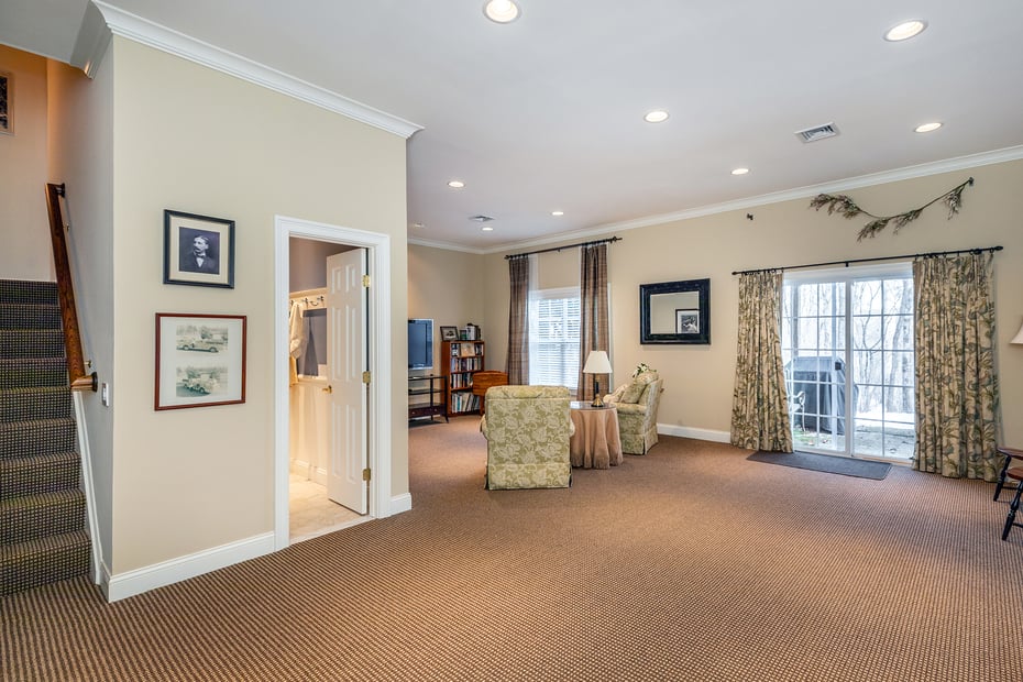 250 Hunter Drive #250 Photo 26