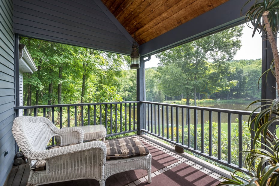 21 Jericho Road North Photo 12