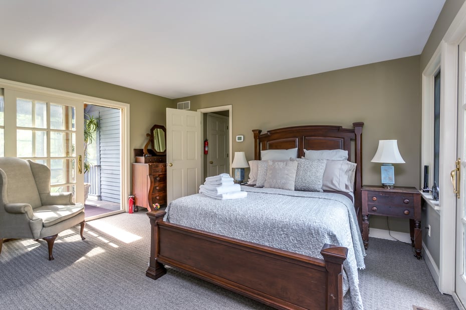 21 Jericho Road North Photo 23