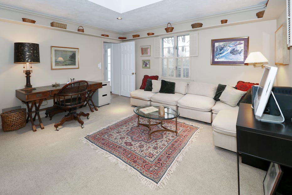 5 Over Rock Lane Photo 22