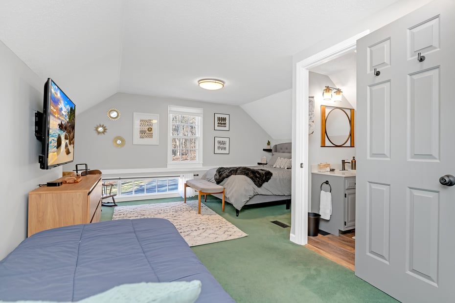 49 Upper Road Photo 34