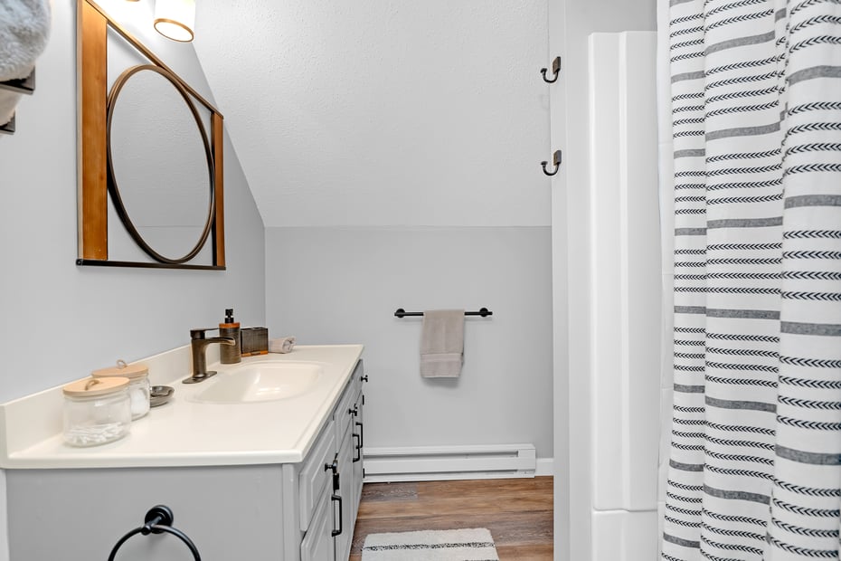 49 Upper Road Photo 35