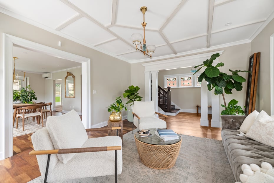 209 Van Cortlandt Park Avenue Photo 6