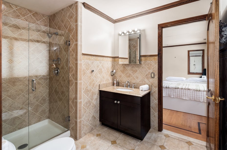 25 Old Road Photo 14