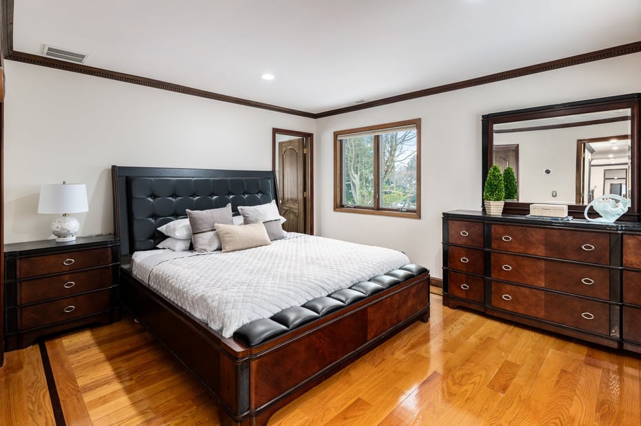 25 Old Road Photo 12