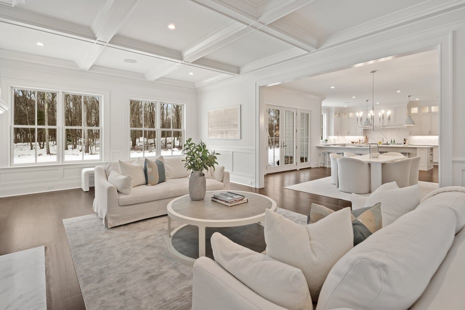 928 West Road Photo 9