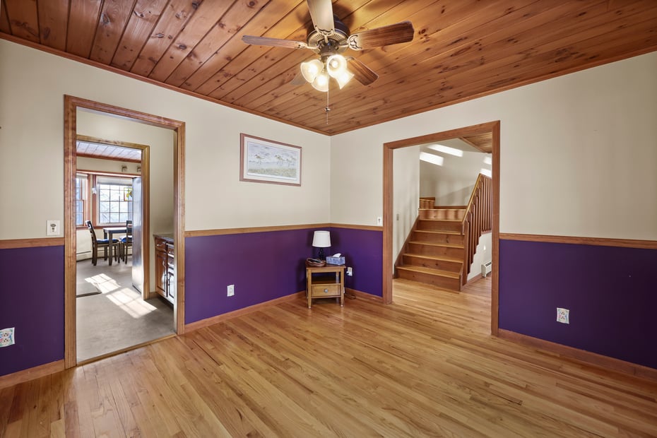 132 Outlook Ave Photo 11