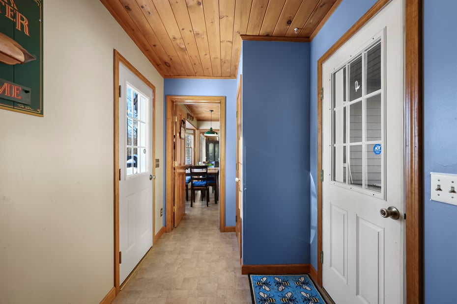 132 Outlook Ave Photo 22