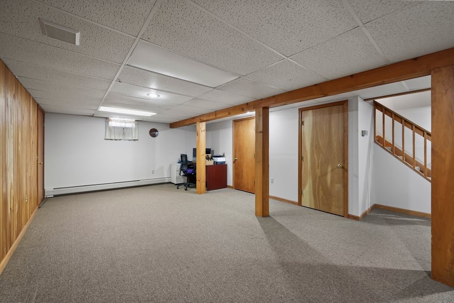 132 Outlook Ave Photo 36