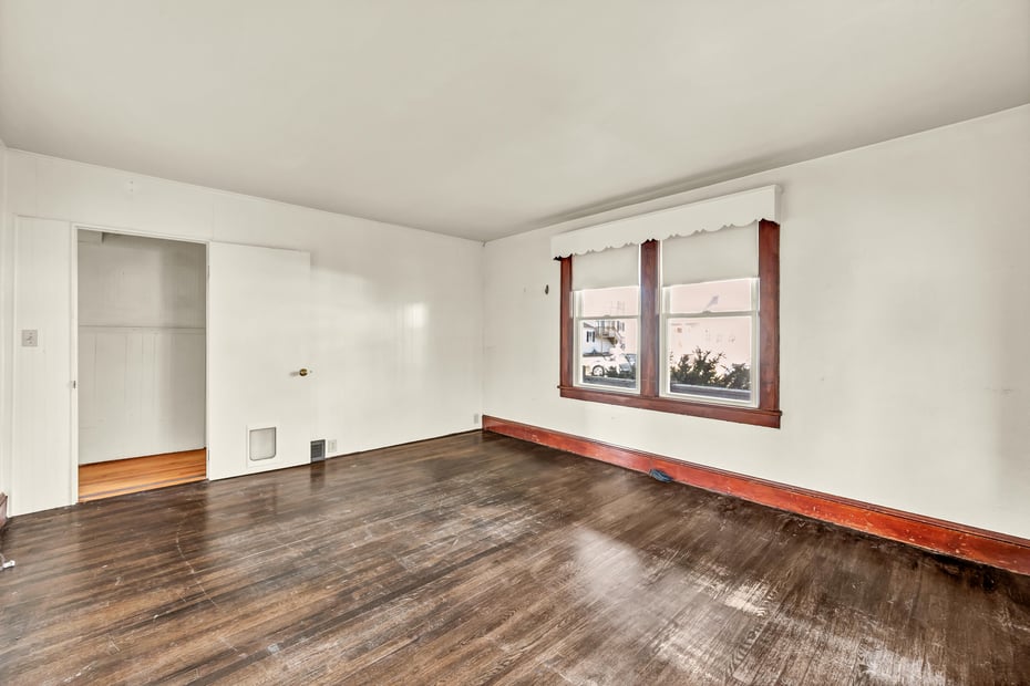 18 James Street Photo 5