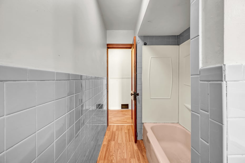 18 James Street Photo 9